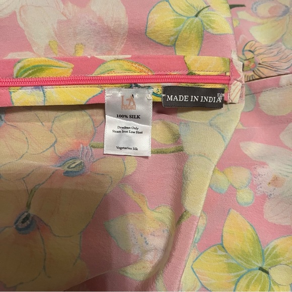 LA FUORI 100% Silk Floral Skirt NWOT - Picture 10 of 15